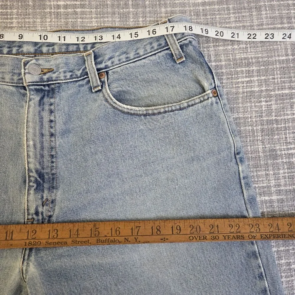 Levi's 550 Jeans Relaxed Fit Straight/Taper Distressed Men's 38X32 (act. 37X32)